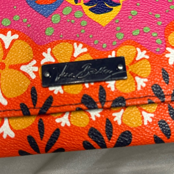 Vera Bradley Women's rio stripe Wallet - Pink and Orange vinyl magnetic tri-fold - Picture 5 of 7